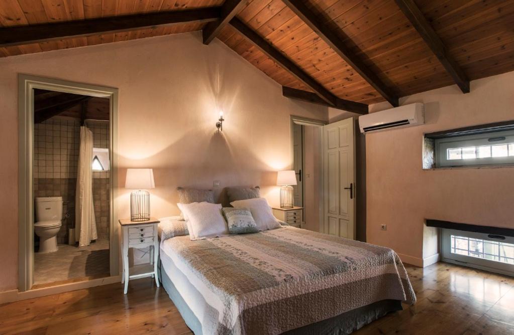 Kyparissia Old Town Lodge With Amazing Sea View Экстерьер фото