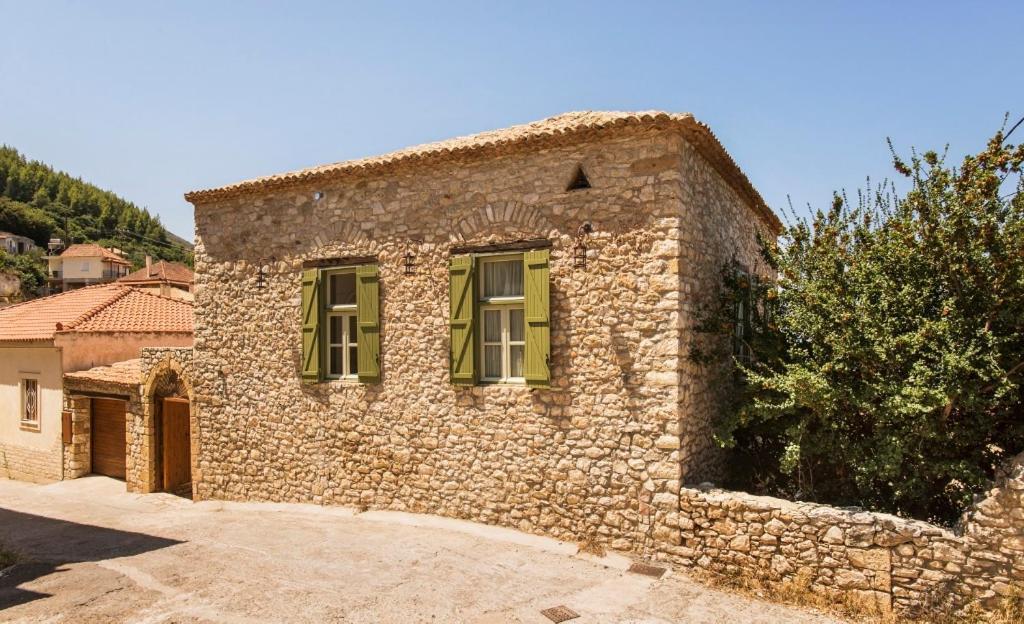 Kyparissia Old Town Lodge With Amazing Sea View Экстерьер фото