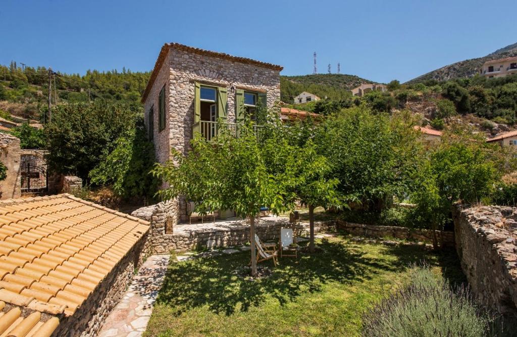 Kyparissia Old Town Lodge With Amazing Sea View Экстерьер фото
